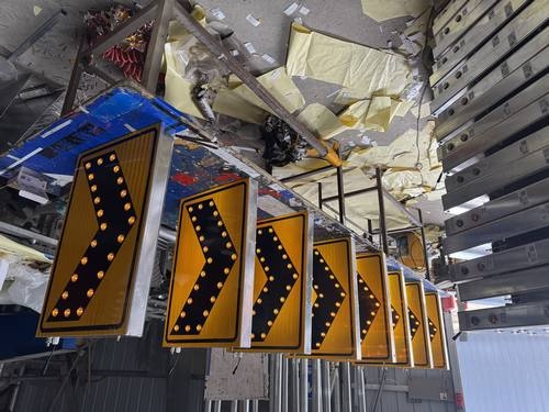 新乡标识标牌按功能可分为哪些类型 不同类型适用什么场景